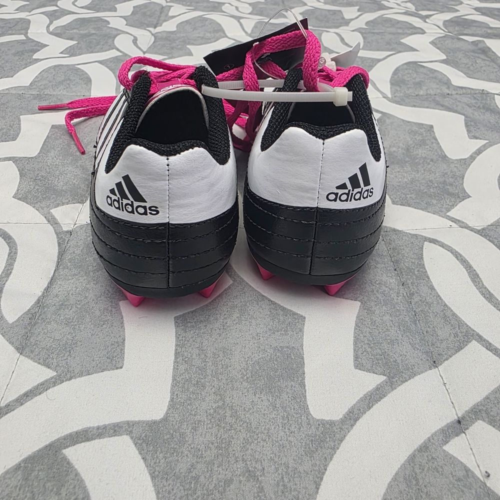 Adidas Kids' Soccer Shoes Black with Pink Accents - Picture 5 of 10